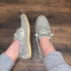 Sperry boat shoes